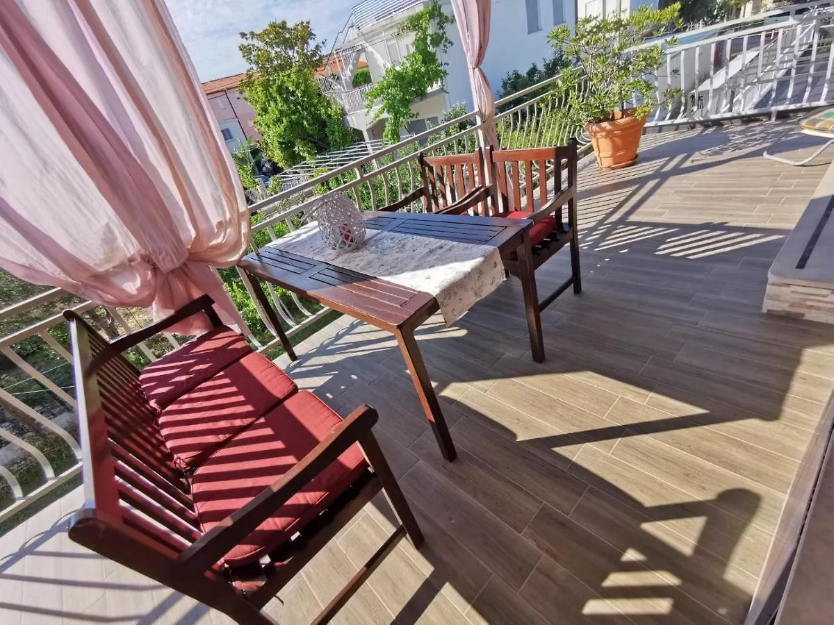 Apartament Apartmani Tajana Sukošan