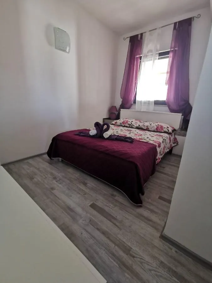 Apartment Apartmani Tajana Sukosan